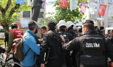 4 задержанных в результате нападения полиции на митинг Зеленой левой партии