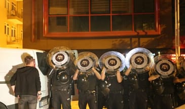 Полиция Анкары задержала 10 человек на демократической акции