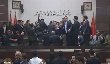 В парламенте Курдистан возник спор, пленарное заседание приостановлено