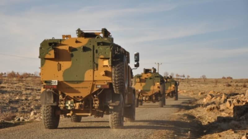 Турецкая армия продолжает военную операцию в Юксекова